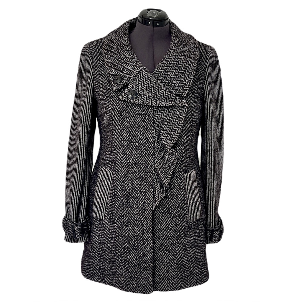 Diane Von Furstenberg ‘Sofia’ Black And Grey Herringbone & Striped Coat, Size 6